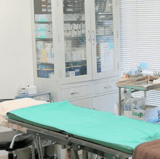 大塚美容形成外科 金沢院の二重整形を受ける手術室