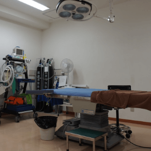 城本クリニック 金沢院の二重整形を受ける手術室
