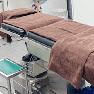 品川美容外科 仙台院の二重整形を受ける手術室