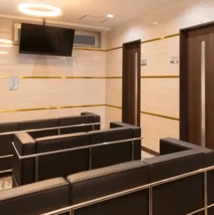 共立美容外科 東京5院の二重整形を受ける前の待合室