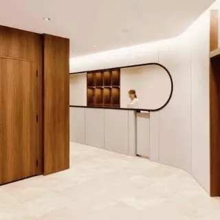 プリモ麻布十番クリニックの二重整形を受ける前のエントランス