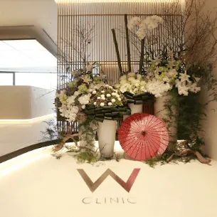 W CLINIC 梅田院の二重整形を受ける前のエントランス