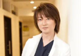 新潟で二重埋没が上手い先生 植村美容外科の植村 元貴医師