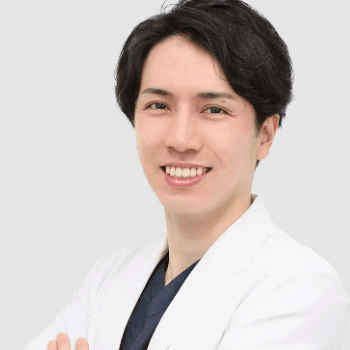 川越TAクリニックの二重整形を担当する副院長