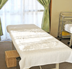 金沢美容外科クリニックの医療脱毛を受ける施術室