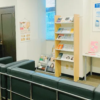 共立美容外科 熊本院の医療脱毛を受ける前の待合室