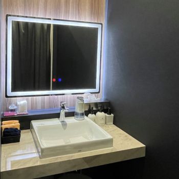 MIL CLINIC OSAKAのクマ取りを受けた後のパウダールーム