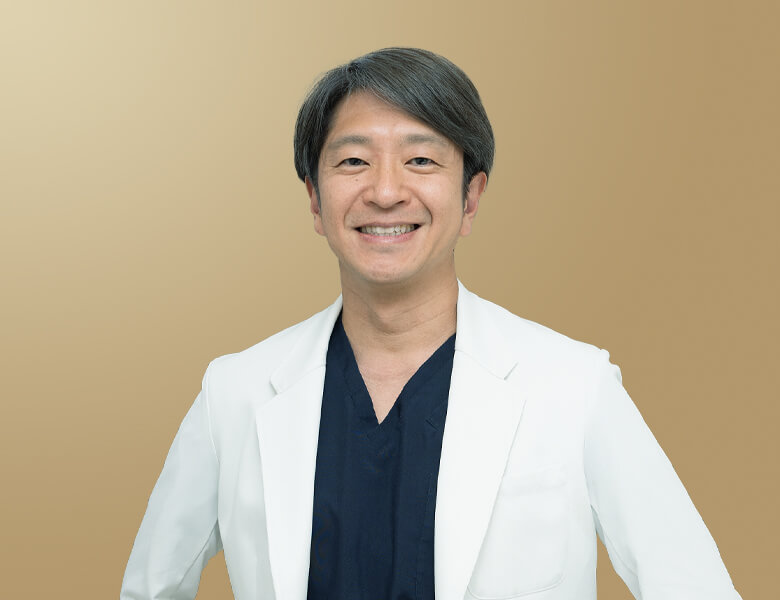 東京の糸リフトの名医・上手い先生の口コミ⑧ 共立美容外科 新宿本院の遠山 貴之医師
