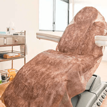THE FIRST CLINIC町田院の二重整形を受ける施術室