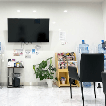 TCB東京中央美容外科西宮付近1院の二重整形を受ける前の待合室