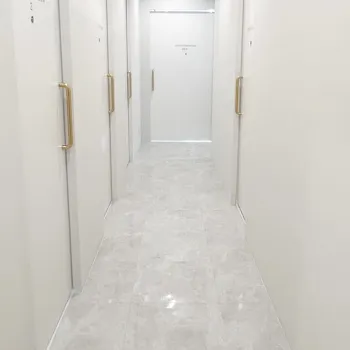 e clinic 新宿院の院内の様子