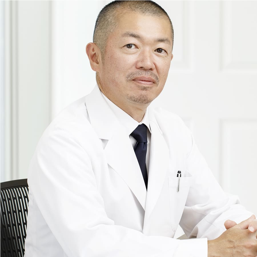 顔のクリニック金沢の山下 昌信医師