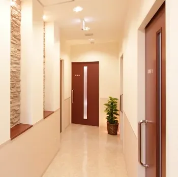 しんゆり皮膚科クリニックの院内の様子