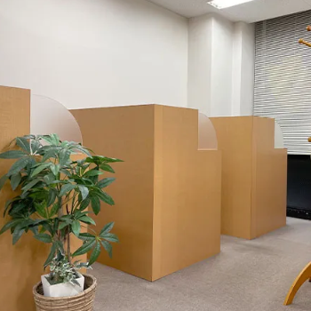 水戸中央美容形成クリニックのクマ取り整形を受ける前の待合室