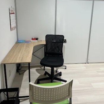 エターナル美容クリニックの二重整形を受ける前の診察室