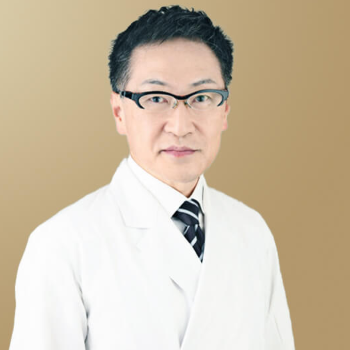 共立美容外科 宇都宮院のクマ取り整形を担当する医師