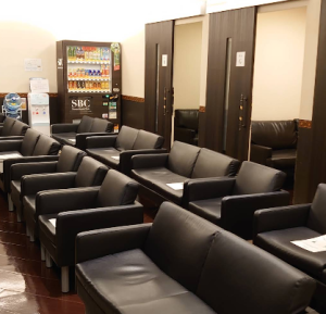 湘南美容クリニック 横浜5院のシミ取りを受ける前の待合室