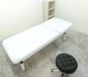 TCB東京中央美容外科 横浜3院のシミ取りを受ける施術室