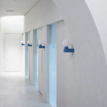 レナトゥスクリニック 全国7院のジェントルマックスによる都度払いの医療脱毛を受けるクリニックの廊下