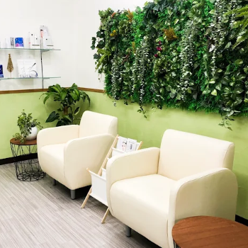 ヴァージンクリニック 全国3院のジェントルマックスによる都度払いの医療脱毛を受ける前の待合室