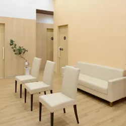 千葉ニュータウン中央ヒフ科クリニックの医療ダイエットを受ける前の待合室