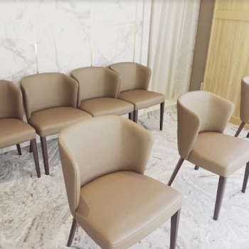 水の森美容クリニック 福岡院の二重整形を受ける前の待合室