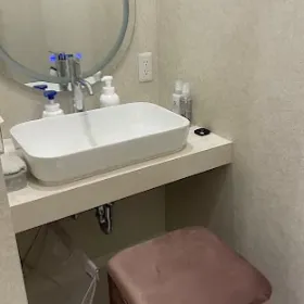 ルラ美容クリニック 広島院の二重整形を受けた後のパウダールーム