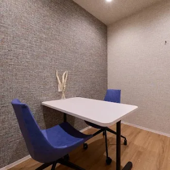 広島美容外科メイプルクリニックの二重整形を受ける前のカウンセリングルーム