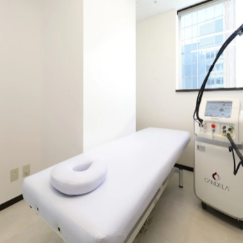 ベルクリニック 川崎院の医療脱毛を受ける施術室