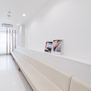 宮前平すずらん皮ふ科クリニックの医療脱毛を受ける前の待合室