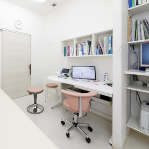 宮前平すずらん皮ふ科クリニックの医療脱毛を受ける前の診察室