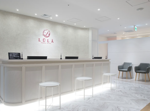 LULA美容クリニック 東京7院のシミ取りを受ける前の受付1