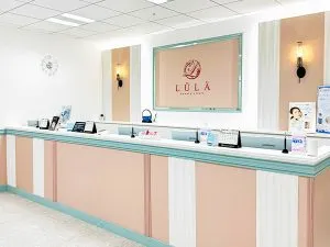 LULA美容クリニック 大阪2院のシミ取りを受ける前の受付