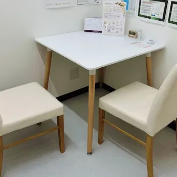 KANNO’A.clinic 那覇院の医療脱毛を受ける前のカウンセリングルーム
