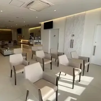 沖縄皮膚科医院 八重瀬クリニックの医療脱毛を受ける前の待合室