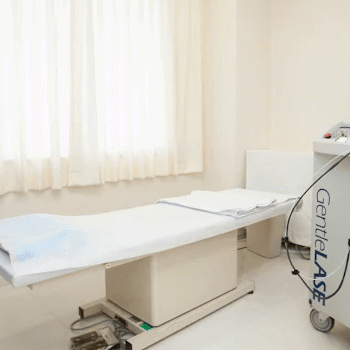 渋谷フェミークリニックの医療脱毛を受ける施術室