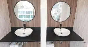 品川美容外科 大阪2院のシミ取りを受けた後のパウダールーム