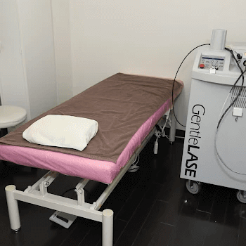 新宿マリアクリニックの医療脱毛を受ける施術室