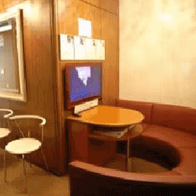 西新宿皮フ科クリニックの医療脱毛を受ける前の待合室