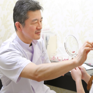 新宿美容外科クリニック 立川院の医療ダイエットを受ける前の診察の様子