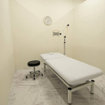 TCB東京中央美容外科 千葉5院のシミ取りを受ける施術室