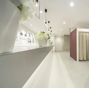 TCB東京中央美容外科 福岡5院のシミ取りを受ける前の受付