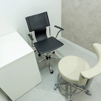 TCB東京中央美容外科 福岡天神院の二重整形を受ける前の診察室