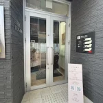 天神みきクリニックのシミ取りを受けるクリニックの入り口