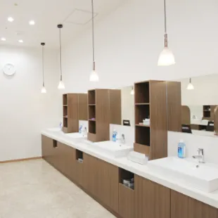 よつば会クリニック 梅田院のジェントルマックスプロによる施術を受けた後のパウダールーム