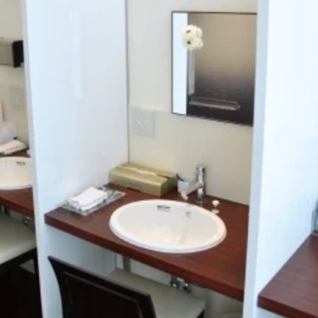 グランクリニックのほくろ除去を受けた後のパウダールーム