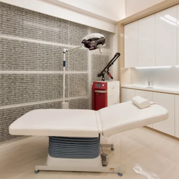 みやもと美容クリニックのほくろ除去を受ける施術室