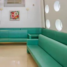 皮膚科 岡田医院のほくろ除去を受ける前の待合室