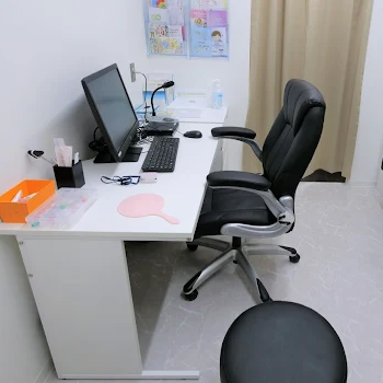 湘南皮膚科クリニック 全国2院のほくろ除去を受ける前の診察室