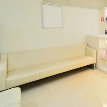 フェミークリニック 全国7院のシミ取りを受ける前の待合室